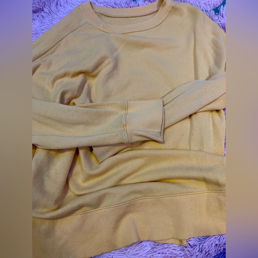 Time and Tru yellow crewneck, size XL